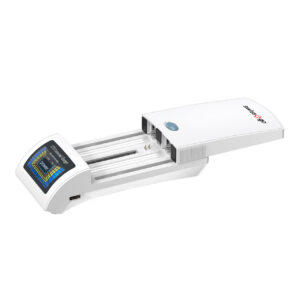 Alternative view of Swiss+go D-760C Caricatore Smart Universale | 3.6–7.4 V, NiMH, USB-C batterie | LCD Display